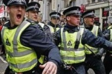 Великобритания: Протесты студентов перерастают в беспорядки