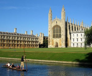 Кембридж открывает магистерскую программу для студентов из Украины