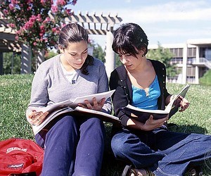 Общежитие в Киеве за 1 гривну - программа лояльности Университета "КРОК"