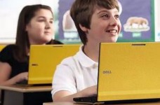 Минобразования рассматривает возможность внедрения нетбуков в учебный процесс