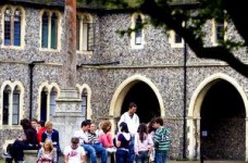 Летние каникулы 2011: Индивидуальное изучение языка за рубежом для детей