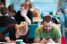 Украина планирует финансировать обучение своих граждан за рубежом