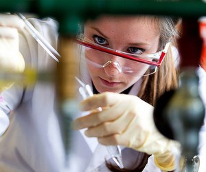 Конкурс на получение грантов учёными для проведения исследований в российских вузах