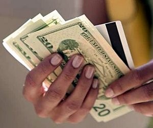 Почему украинские студенты дают взятки преподавателям?