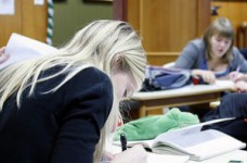 Украинцы считают необходимость совершенствования качества высшего образования приоритетным вопросом