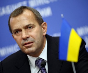 К развитию Украины будут привлекать талантливую молодежь