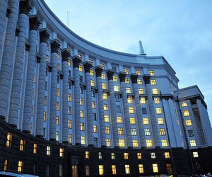 За денежную премию Кабмина борются 250 молодых людей