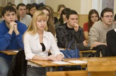 В днепропетровских вузах подорожало контрактное обучение