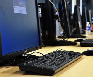 Проблему компьютерной грамотности учителей будут решать их коллеги и ученики