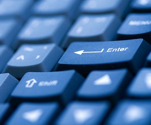 Представители вузов критикуют "Электронное поступление"