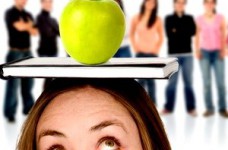 Болонская реформа заставляет студентов в Германии учиться и на каникулах