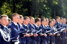 Студенты и преподаватели возмущены фактом закрытия вуза