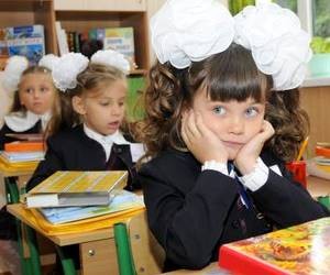 1 сентября в суде: школы в Донецкой области отстаивают свое право на существование