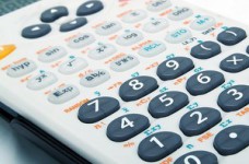 Постановление о надбавке педагогическим работникам вступило в силу 1 сентября