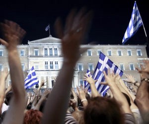 Греческие школьники протестуют против сокращения финансирования образования