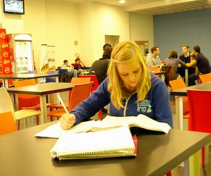 В Украине стартует Международный конкурс по украинскому языку им. Петра Яцыка