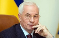 Более 50% граждан не понимают сути образовательной реформы... Это шокирующие цифры, - Азаров