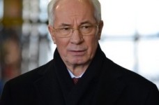 Азаров обсудит с общественностью законопроект "О высшем образовании"