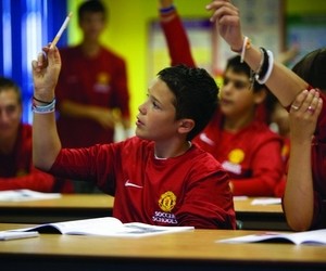 Изучение английского плюс футбол во время летних каникул в Великобритании