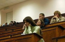 В 2012 году госзаказ будет уменьшен на 10%?