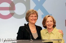 Американские вузы объявили о "революции" в онлайн-обучении