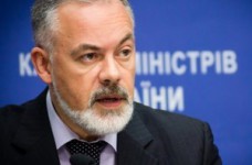 Задания двух сессий по математике были одинаковые по сложности, - Д.Табачник