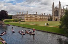 Британские вузы отказались считать иностранных студентов мигрантами