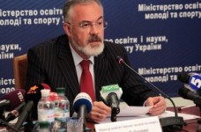 Учебники для первоклассников напечатают до 15 июля, - Дмитрий Табачник