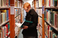 Возможность учиться за рубежом за средства бюджета получили 180 студентов