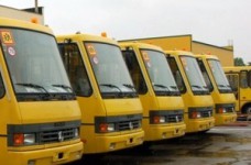 В ближайшие два года мы закроем проблему школьного автобуса, - Азаров