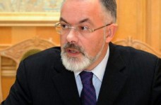 Министр Табачник оценивает вступительную кампанию как "прекрасную"