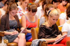 В КНУ Шевченко состоялся творческий конкурс на журналистику (фото)