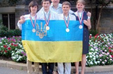 Украина вошла в десятку лучших на Всемирной олимпиаде по химии