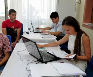 Вузы обязаны выдавать оригиналы документов абитуриентам