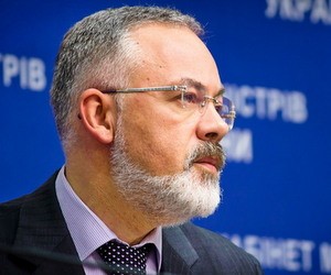 Большинство иностранных студентов в Украине обучаются на русском языке, - Табачник