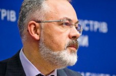 Большинство иностранных студентов в Украине обучаются на русском языке, - Табачник