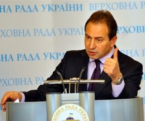 Со студентов продолжают собирать деньги за общежития, - Томенко