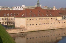 Самые дорогие вузы Франции