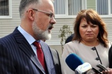 Министр Табачник находился в Донецкой области в качестве VIP-агитатора?