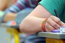 Тесты ЗНО по иностранным языкам на русский переводиться не будут, - УЦОКО