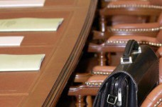 Обсуждение законопроекта о высшем образовании продолжается