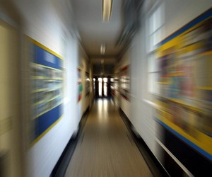 Учительница издевалась над учеником на глазах у сверстников (видео)