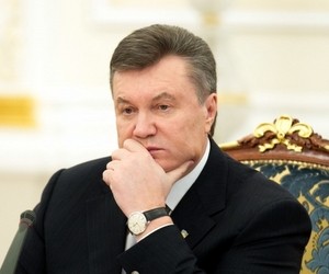 Чиновничий контроль учебных заведений следует заменить на автономию