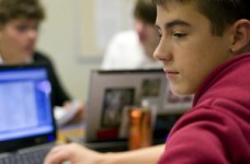 Абитуриенты могут проверить статус регистрации на ЗНО