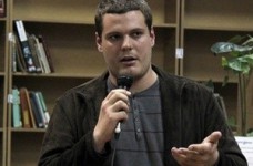 "Свобода" хочет знать о платных услугах для студентов НАУ