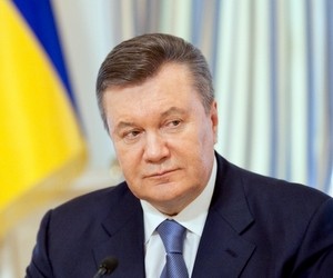 Януковича призвали остановить давление на студентов