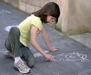 От Януковича требуют остановить уничтожение внешкольного образования