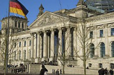 Табачник участвует в East Forum Berlin 2013