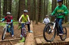 Президент поручил обеспечить качественный летний отдых детей