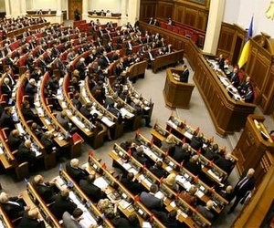 Парламентарии попытаются помочь преподавателям вузов